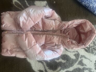 uşaq paltar: Az geyinilib 60azna alinib 10azna satilir