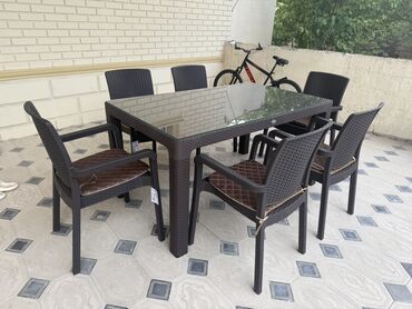 metbex stolu qiymeti: Balkon üçün, Açılmayan, Dördbucaq masa, 6 stul