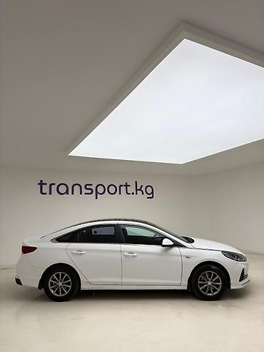 Hyundai: Hyundai Sonata: 2022 г., 2 л, Автомат, Газ, Седан — 2