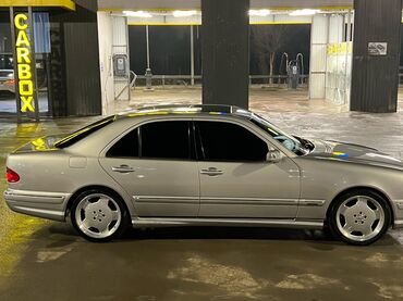 Mercedes-Benz: Mercedes-Benz E-Class: 2001 г., 5.5 л, Автомат, Бензин, Седан