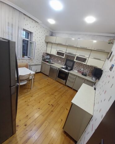 Həyət evləri və villaların satışı: 4 otaqlı, 125 kv. m, Orta təmir — 12