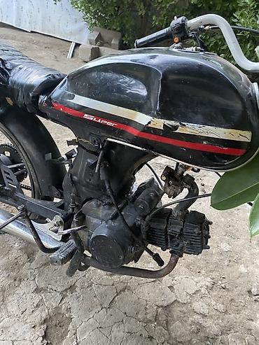 maşın disk: Satılır moped tipli motosiklet. Şəkillərdə göründüyü kimi qara rəngli — 3