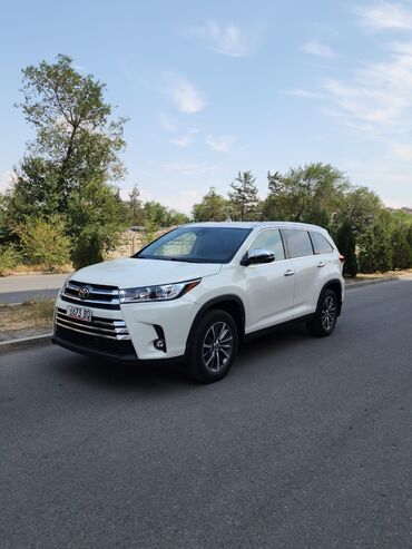 кадилак эскалейт: Toyota Highlander: 2019 г., 3.5 л, Автоматтык, Бензин, Жол тандабас