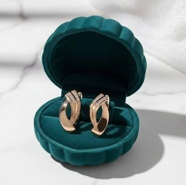 Minđuše: Set minđuša – elegantni modeli sa cirkonima Par 1000 din,dva para 1400 — 7