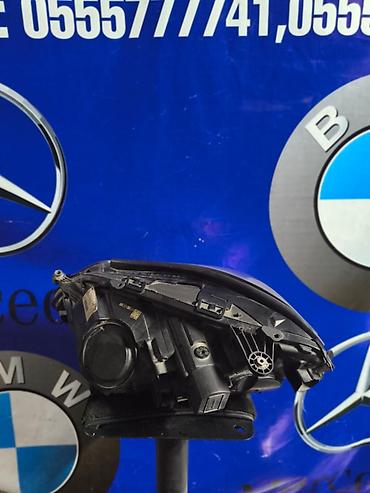 фара w212: Передняя правая фара Mercedes-Benz 2015 г., Б/у, Оригинал — 2