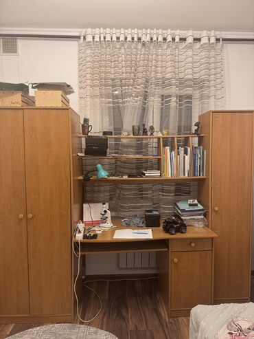 офисный шкаф бу: Балдар гарнитурасы, түсү - Саргыч боз, Колдонулган