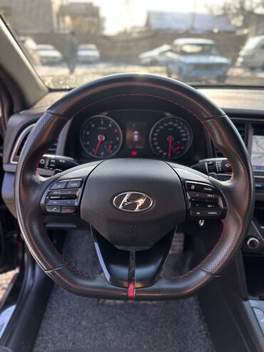 Hyundai: Hyundai Avante: 2018 г., 1.6 л, Механика, Бензин, Седан — 6