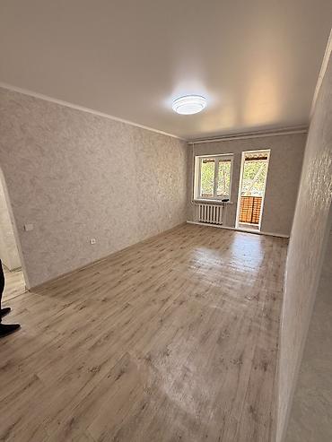 Батирлер: 3 бөлмө, 65 м², 104-серия, 2 кабат, Жаңы ремонт — 10