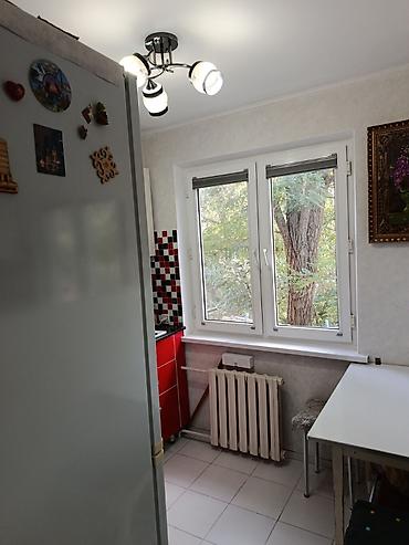 Продажа квартир: 2 комнаты, 47 м², 6 мкр 104 серия, 4 этаж, Старый ремонт — 9