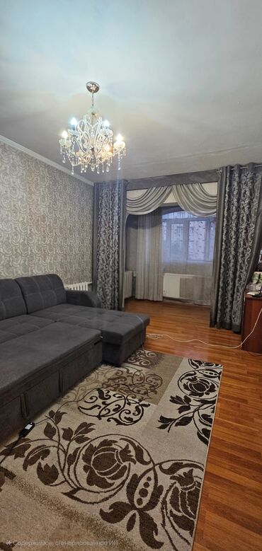 3 комнатная квартира 104 серии: 3 комнаты, 64 м², 106 серия, 3 этаж, Старый ремонт