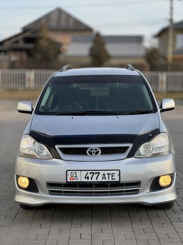 Toyota: Toyota Ipsum: 2004 г., 2.4 л, Автомат, Газ, Минивэн