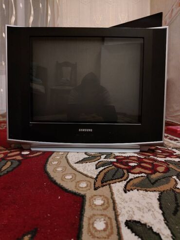 15.6 slim led 40 pin: Televizor Samsung LCD 55" HD (1366x768)