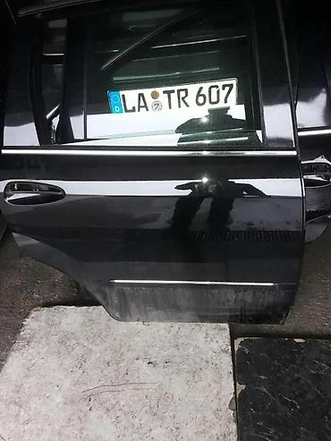 dobar dan italijanski: FIAT CROMA ZADNJA DESNA VRATA U CRNOJ BOJI. | Fiat Croma 1.9 multi — 1