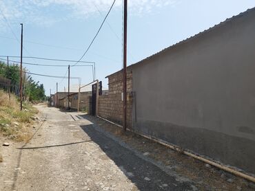 Həyət evləri və villaların satışı: 2 otaqlı, 40 kv. m, Orta təmir