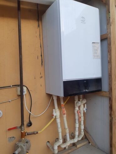 Həyət evləri və villaların satışı: Binəqədi qəs. 3 otaqlı, 100 kv. m, Kredit yoxdur, Yeni təmirli — 15