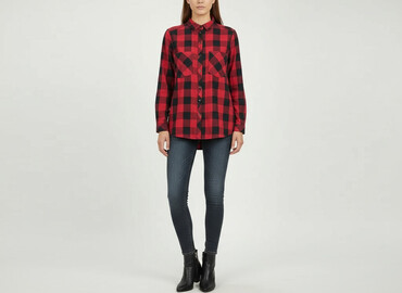 czerwone t shirty levis: Bershka, Сорочка жіноча, розмір S на lalafo.pl czerwone t shirty levis: Bershka, Сорочка жіноча, розмір S