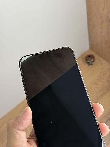 sony i pro: IPhone 15 Pro Max, Б/у, 256 ГБ, Black Titanium, Защитное стекло, Чехол, Кабель, 85 % — 7