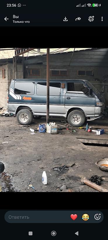 7 местные: Mitsubishi Delica: 1991 г., 2.5 л, Автомат, Дизель, Бус — 1