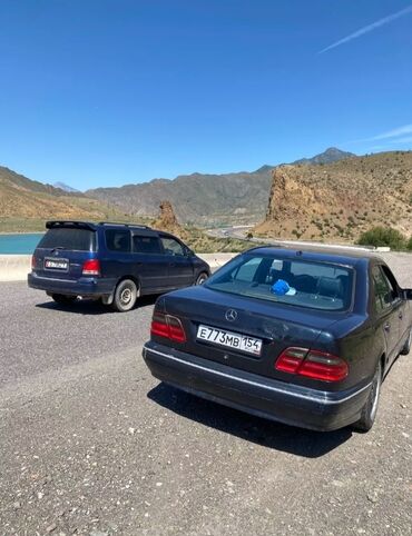 спойлер на ауди с4: Mercedes-Benz 220: 1996 г., 2 л, Механика, Бензин, Седан