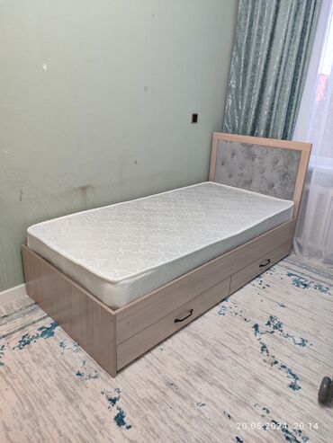 кровать продаю: Односпальная Кровать, Новый