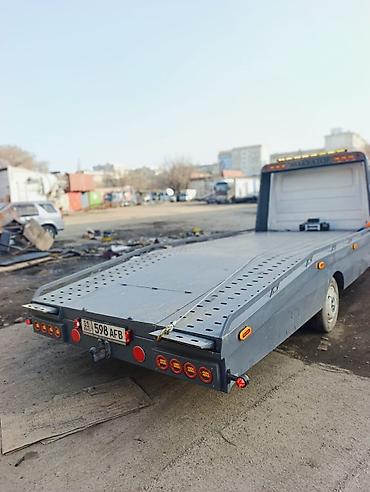 Эвакуаторы: Эвакуатор, Mercedes-Benz, 2001 г., Прямая — 13