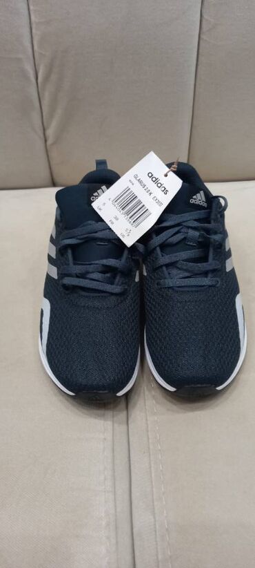 qadın korrovkaları adidas zx: Adidas, Ölçü: 38, rəng - Qara, Yeni