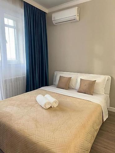 Посуточная аренда квартир: Уютная 2-комнатная квартира люкс-класса в самом сердце города! Цена — 2