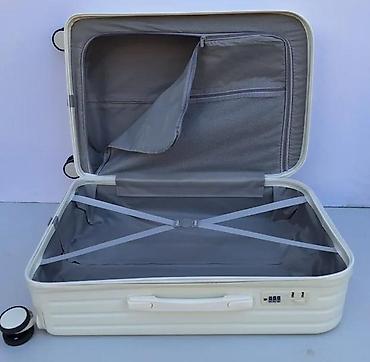 Rančevi, torbe i koferi: Dečji/ženski kofer sa crtanim likom – kabinski format - Dizajn: krem — 2