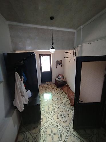 Продажа коттеджей и домов: Срочно продам дом 🏠, район Кызыл Аскер, в доме 7 комнат, 2 — 24