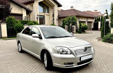 тайотта хайс: Toyota Avensis: 2003 г., 1.8 л, Автомат, Бензин, Седан