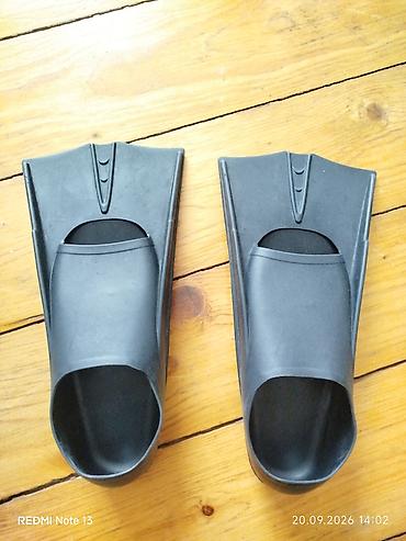 Qısa üzgüçülük ləpiri (qısa pər) – cüt - Material: tam kauçuk/silikon
