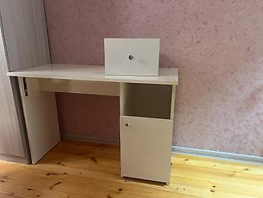 3d defter: Kompüter masası, İşlənmiş, Dördbucaq masa — 2