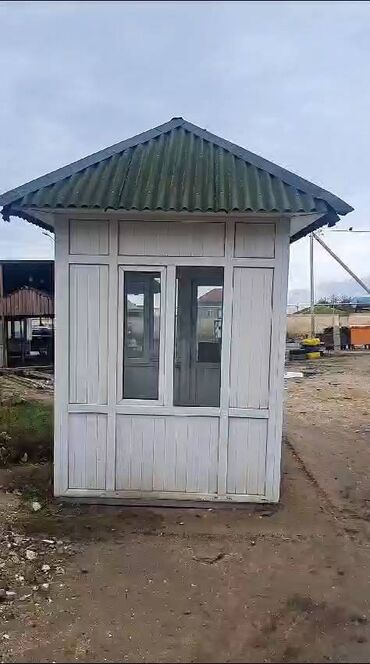 Köşk satılır. Dəmir künclük və orta plastikdən hazırlanmışdır