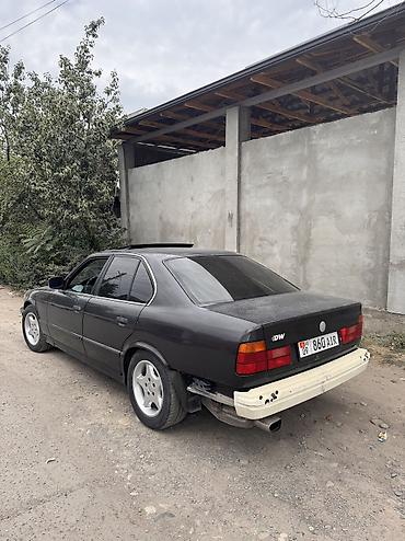 bud e9: BMW 5 series: 1988 г., 2.8 л, Механика, Седан — 1