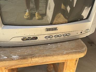 Televizorlar: Fujitel FA2080 CRT televizor Televizor işlək vəziyyətdədi, amma — 2