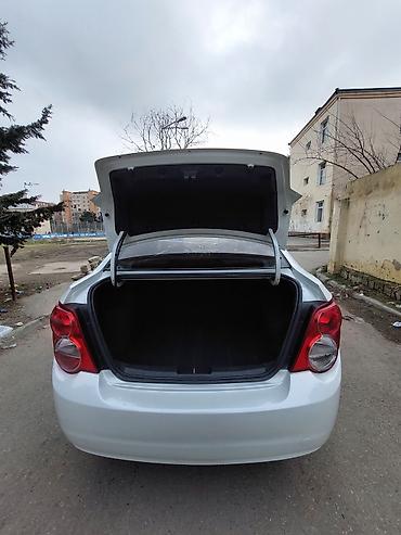 Chevrolet: Chevrolet Aveo: 1.4 l | 2013 il 220000 km Sedan — 9