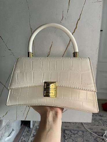 givenchy сумка: Классическая сумка, Givenchy, Материал: Искусственная кожа, Стеганая модель, Женские, Б/у — 2