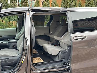 Toyota: Toyota Sienna: 2021 г., 2.5 л, Гибрид, Минивэн — 12