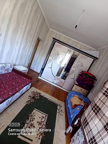 Продажа коттеджей и домов: 3 комнаты, 103000 м², 6 соток, Бишкек, Аламединский рынок / базар — 13