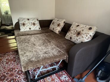 Другая мебель: Угловой диван-кровать от фирмы “Lina” сделан очень качественно и — 8