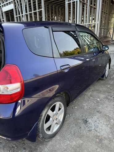 xonda spike: Honda Fit: 2003 г., 1.3 л, Автомат, Бензин