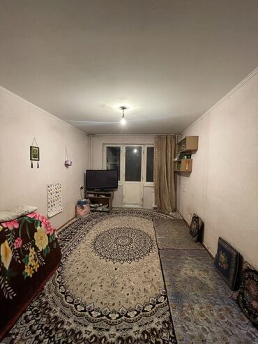 срочно сдаётся квартира маладая гвардия: 1 комната, 32 м², 104 серия, 3 этаж