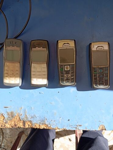 Telefon ekranları: Retro telefonların ekranları — 4