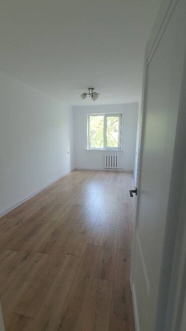 Продажа квартир: 3 комнаты, 58 м², 104 серия, 3 этаж, Евроремонт