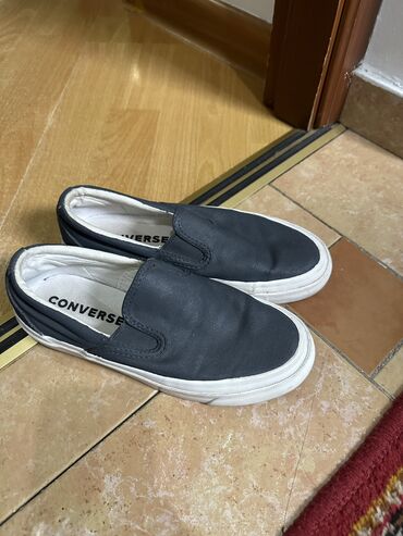 обувь школьная: Оригинал но крашенные в серый цвет, на узкую ногу