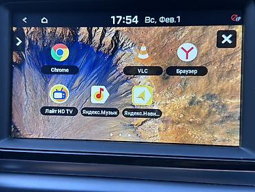 Hyundai: Hyundai Sonata: 2018 г., Седан — 16