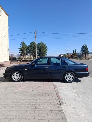 двигател мерседес: Mercedes-Benz E-Class: 1997 г., 4.2 л, Автомат, Бензин, Седан