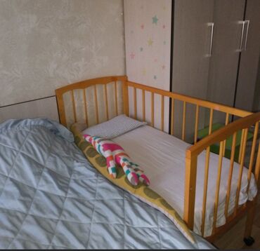манеж детский фото бишкек в Кыргызстан | ДЕТСКИЕ КРОВАТИ: Продаю детскую кроватку+ортопедический матрас (матрац)+бортики