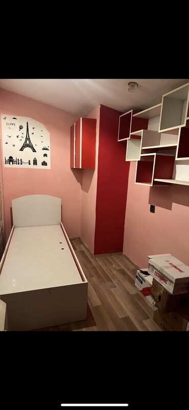 yazı stolu işlənmiş: Təknəfərlik çarpayı, Dolab, Türkiyə, İşlənmiş