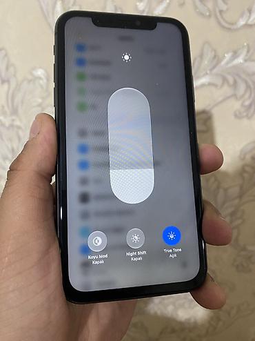 iphone 11 pro gold: IPhone 11, 128 GB, Jet Black, Face ID — 1